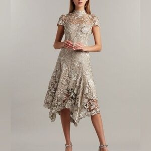 Tadashi shoji AYDAR HANDKERCHIEF HEM
EMBROIDERED DRESS | 12